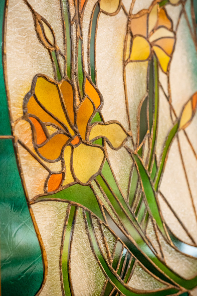 Image décrivant l'exposant : L'ATTRAPE LUMIÈRE