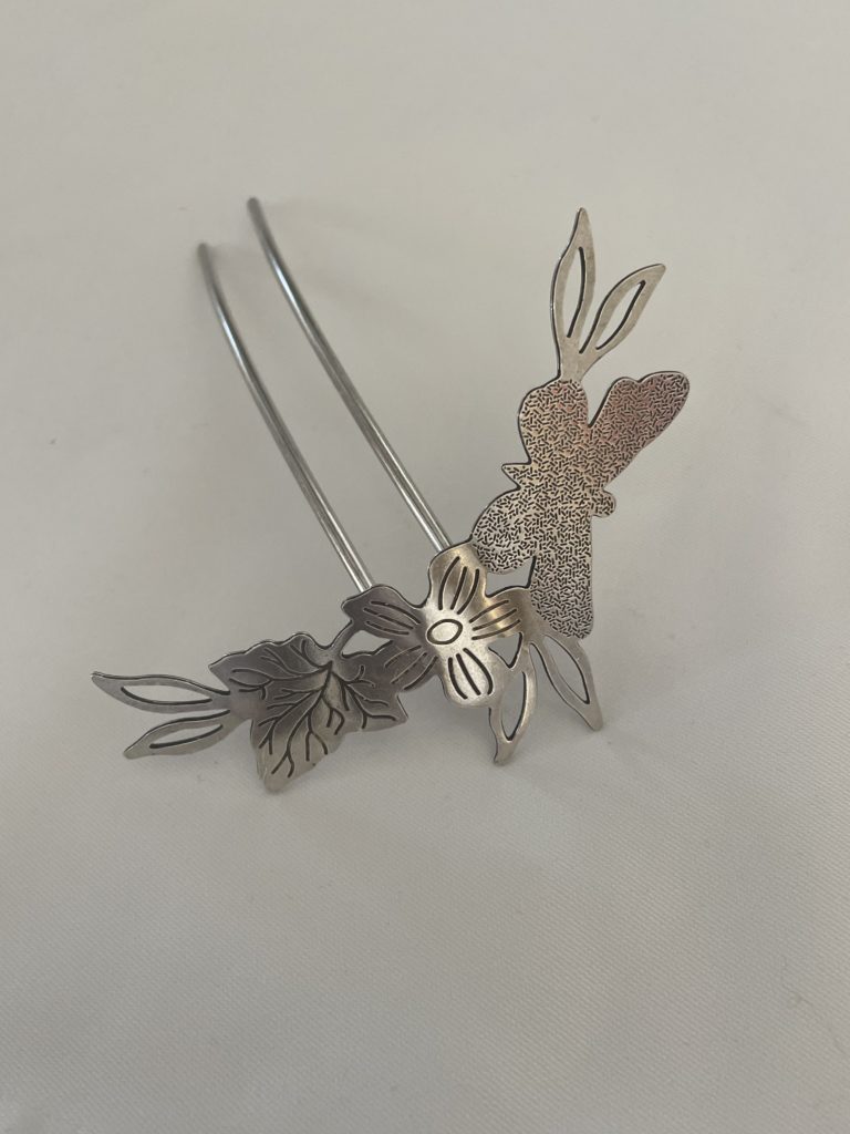 Image décrivant l'exposant : LE CHIGNON FRANÇAIS