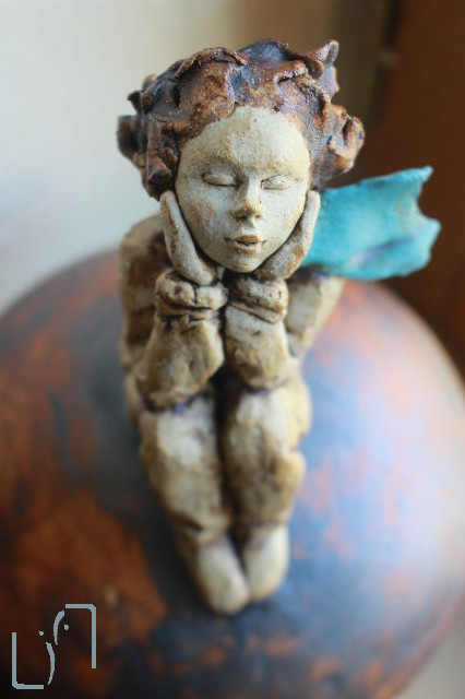 Image décrivant l'exposant : JENNIFER PELLENQ CERAMISTE